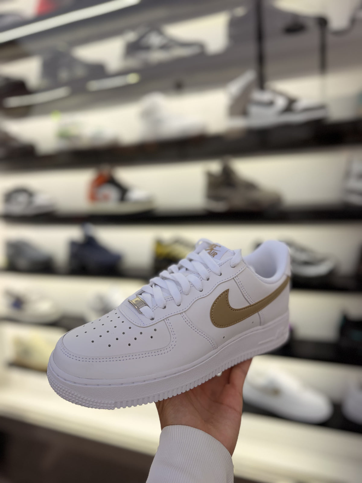 NIKE Air Force 1 '07 - Bianco/Beige